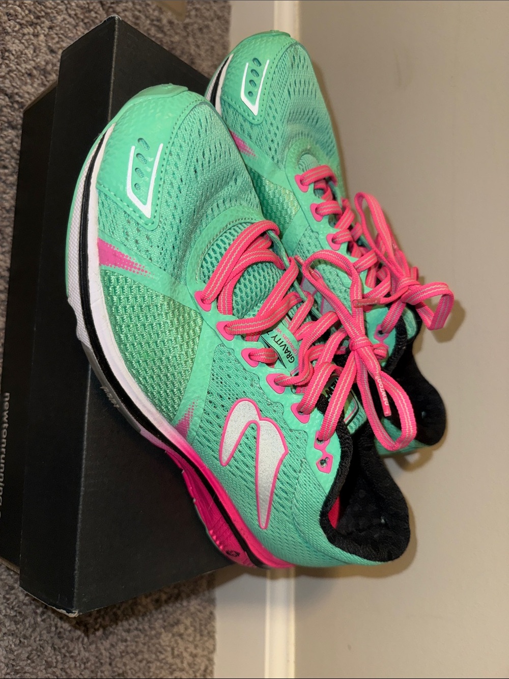 Newton Women's Gravity VII Running Shoes — Pink & Teal - Picture 3 of 9